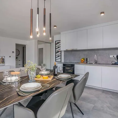 Apartment In - Insel Krk 53237 Vantacici